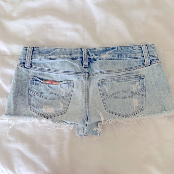 Vintage Y2K Abercrombie & Fitch Low rise Denim Short Shorts - Picture 2 of 2